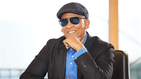 Le Concert Inoubliable de Xavier Naidoo: Un Voyage Musical à Travers le Temps et l'Amour!